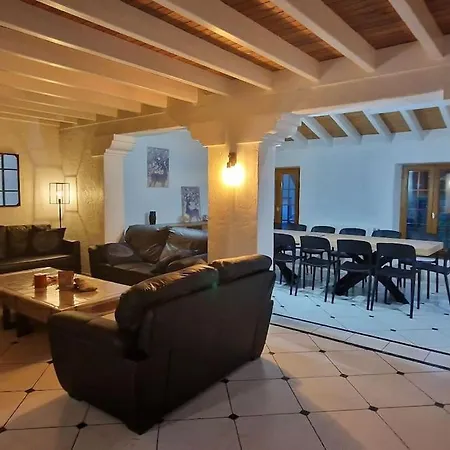 Holiday home Gite Gabizos - L'Esprit Des Pyrenees L O Domaine De Geu Geu